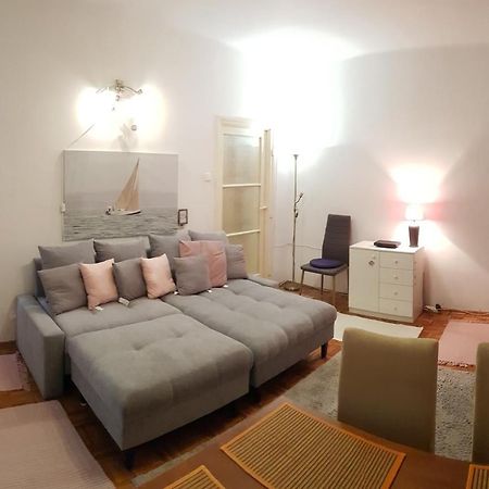 Ravagy Apartman Kecskemét Extérieur photo