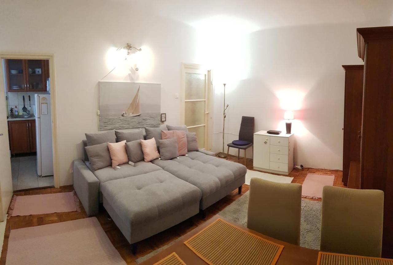 Ravagy Apartman Kecskemét Extérieur photo